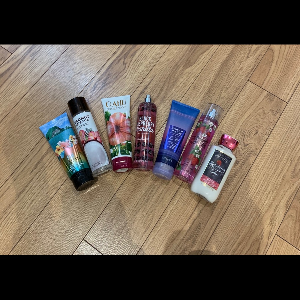 Bath&Bodyworks cream/lotion/fragrance bundle🥥🍍🍓